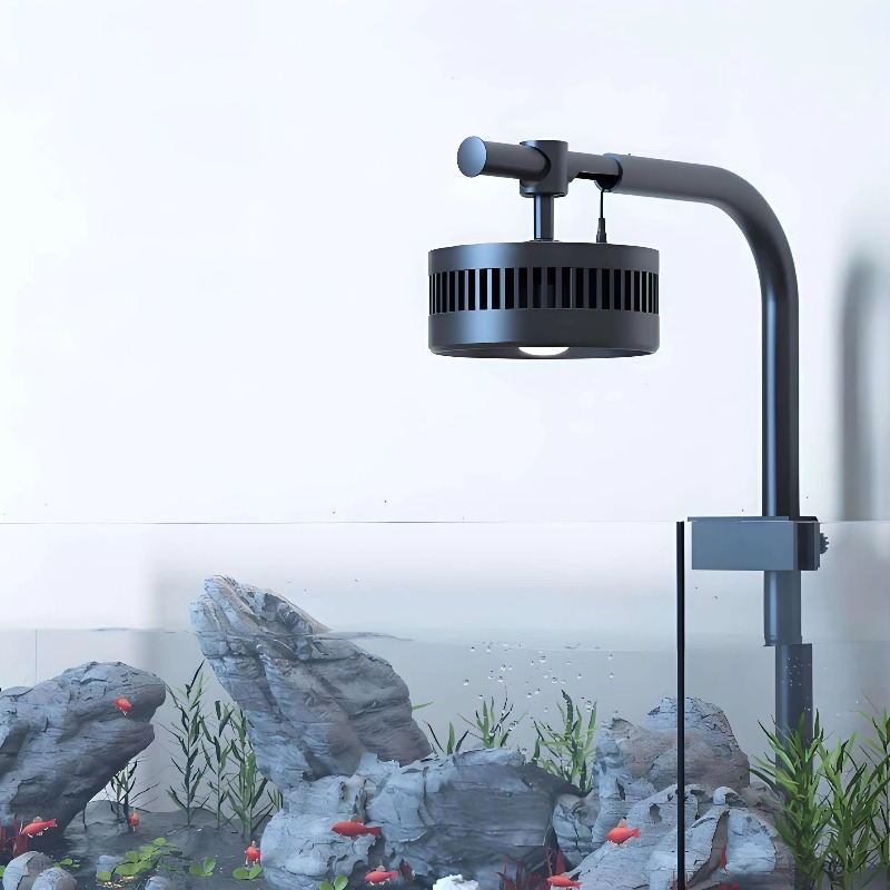 Lampada LED a Spettro Completo - Live Fish Aquarium recensione e prezzo